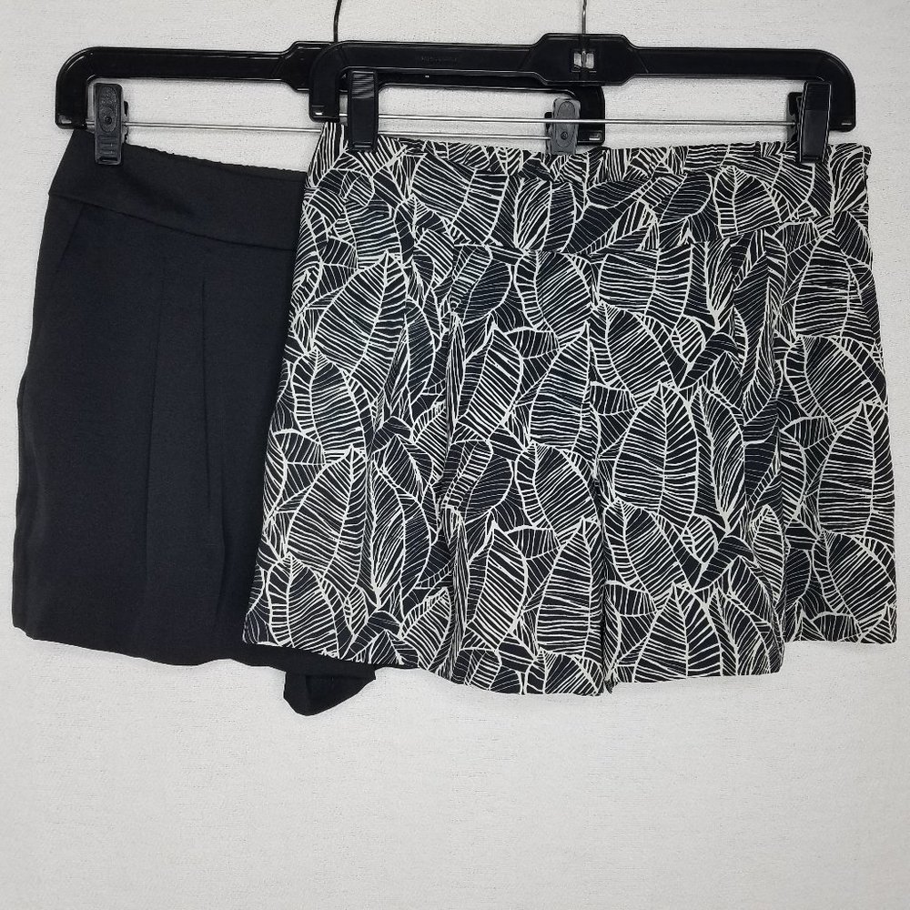 Lot of 2 Ann Taylor Loft Shorts Side Zip Elastic